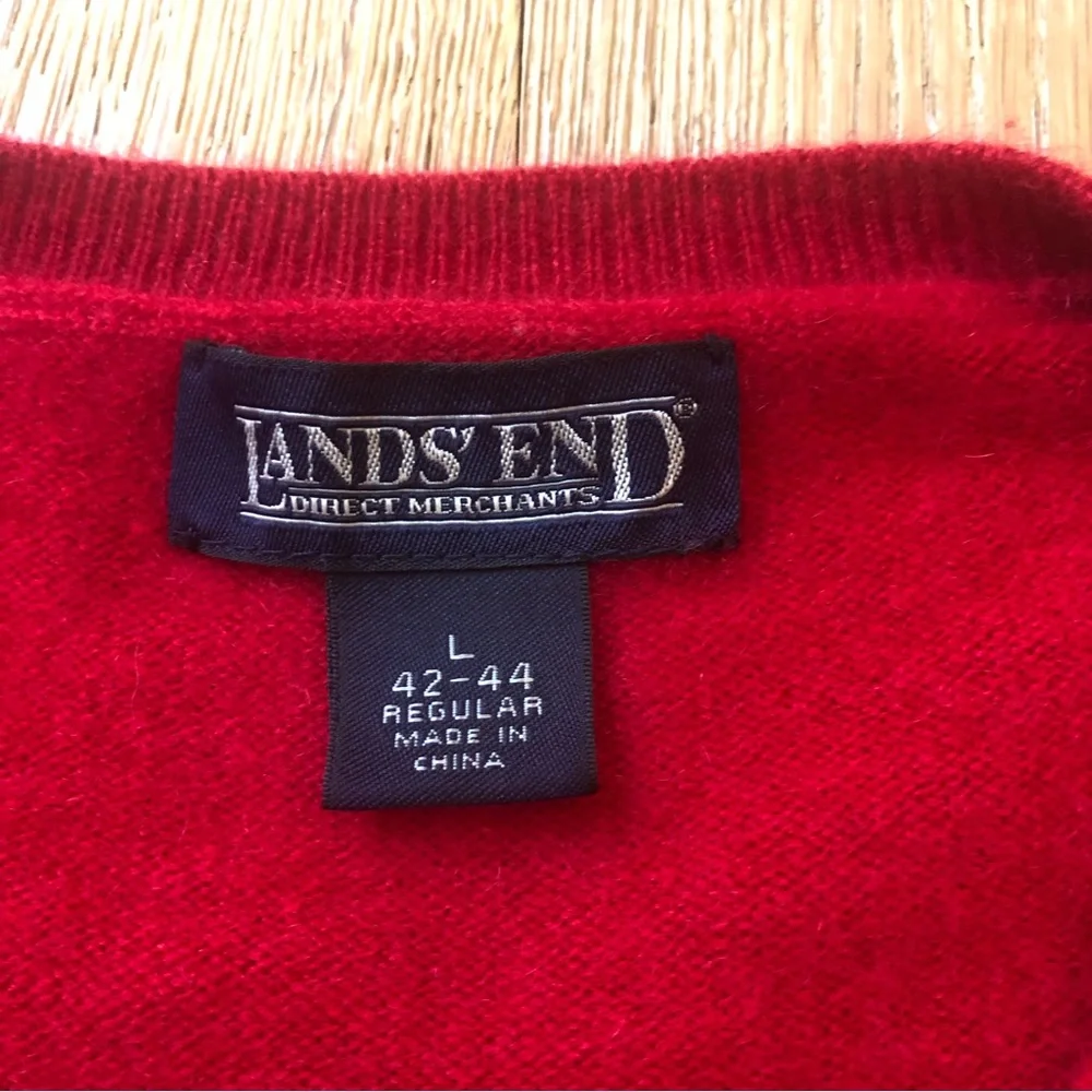 Men’s Red Cashmere Sweater size L price firm!
